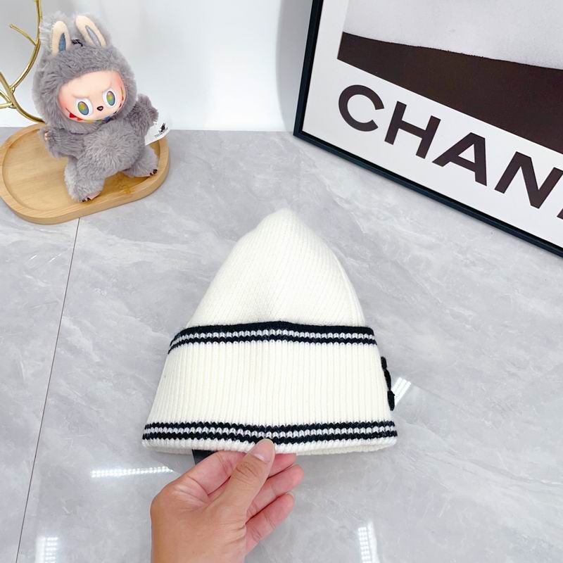 Chanel hat dx (2386)