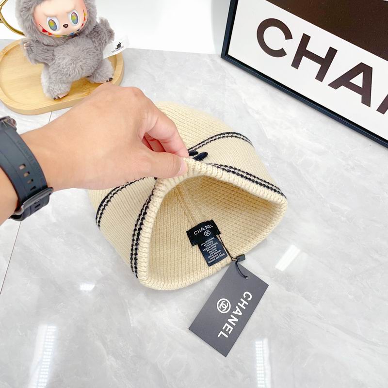 Chanel hat dx (2393)