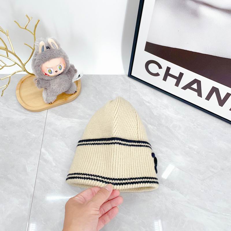 Chanel hat dx (2395)