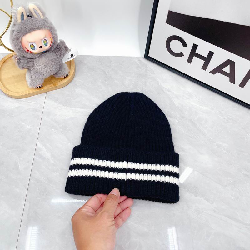 Chanel hat dx (2881)
