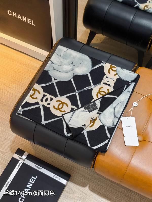 Chanel scarf 140X140cm 70%羊绒30%真丝 E27 (10)