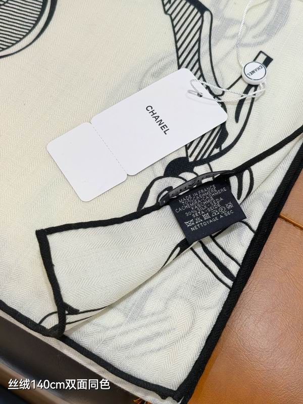 Chanel scarf 140X140cm 70%羊绒30%真丝 E43 (13)