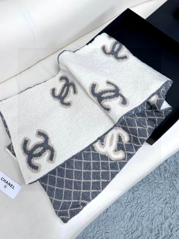 Chanel scarf hm (451)