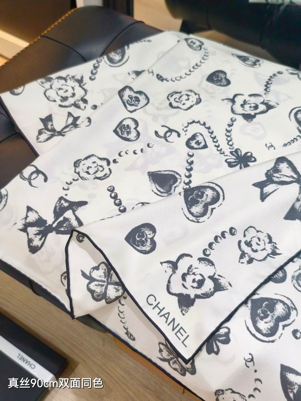 Chanel silk Scarf 90X90cm E04 (14)