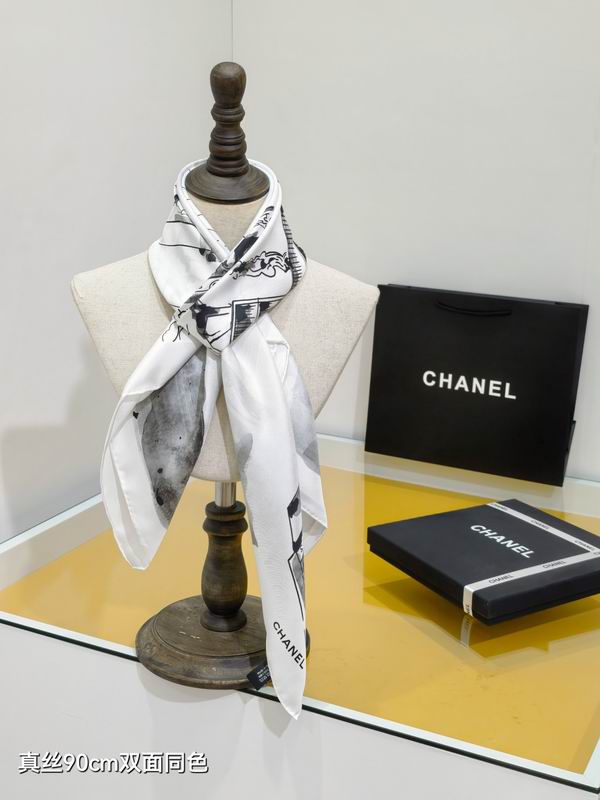 Chanel silk Scarf 90X90cm E05 (1)