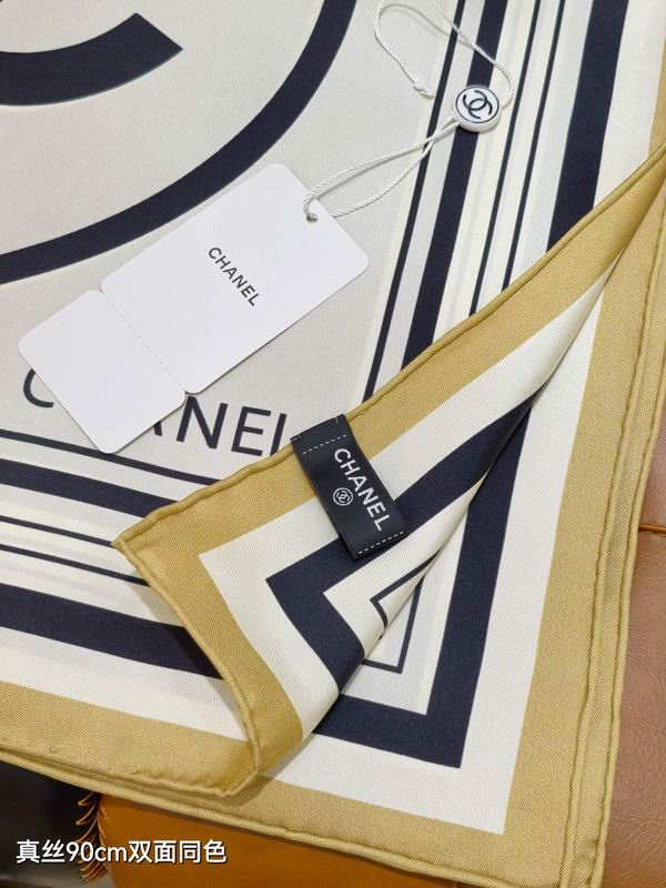 Chanel silk Scarf 90X90cm E10 (5)
