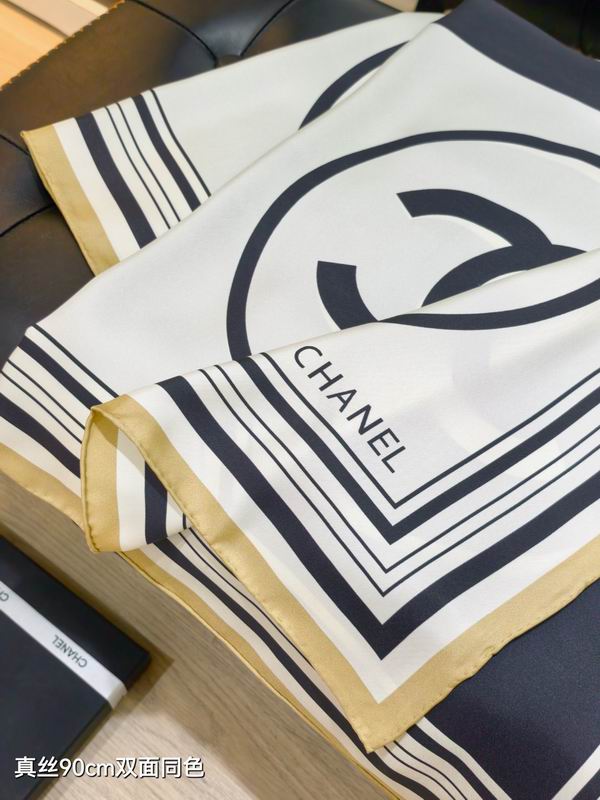 Chanel silk Scarf 90X90cm E10 (6)