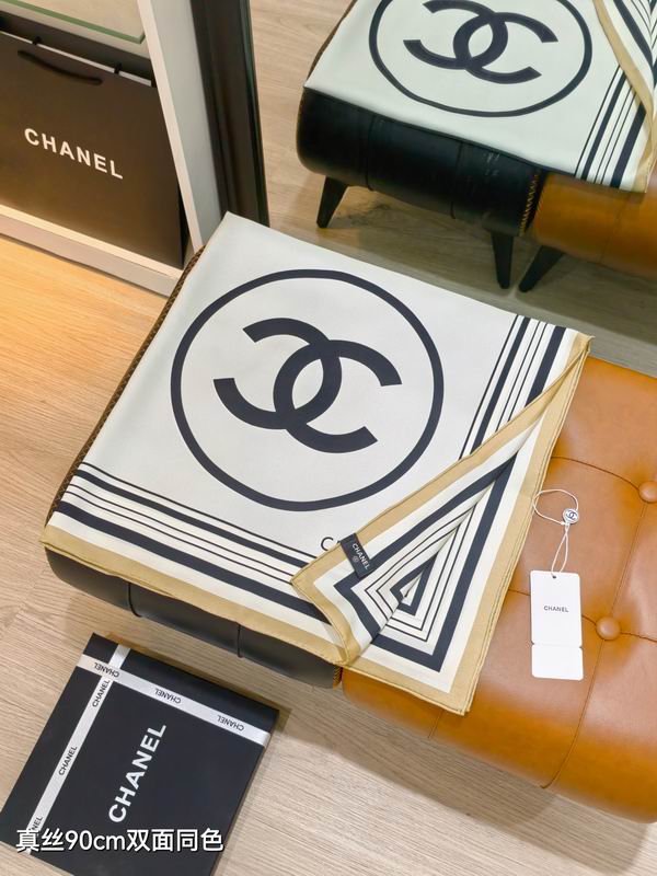 Chanel silk Scarf 90X90cm E10 (8)