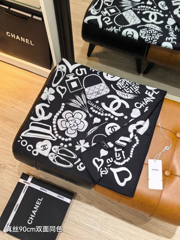 Chanel silk Scarf 90X90cm E39 (17)