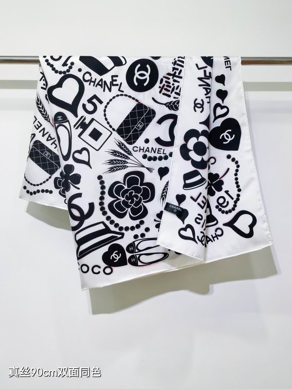 Chanel silk Scarf 90X90cm E39 (3)
