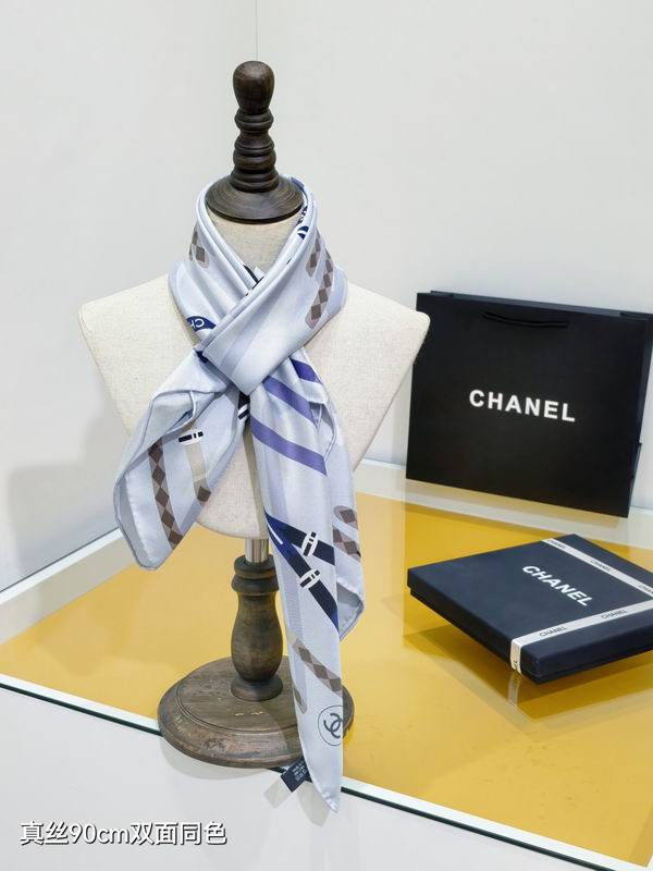 Chanel silk Scarf 90X90cm E40 (1)
