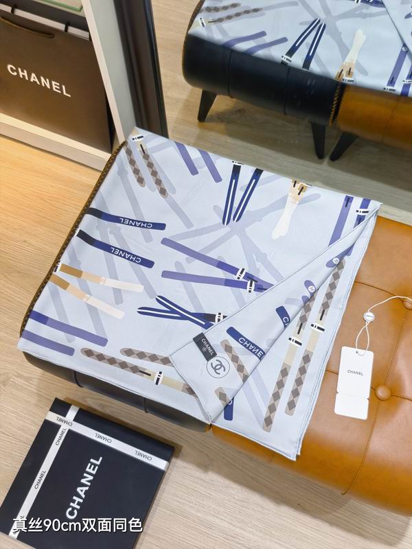 Chanel silk Scarf 90X90cm E40 (8)