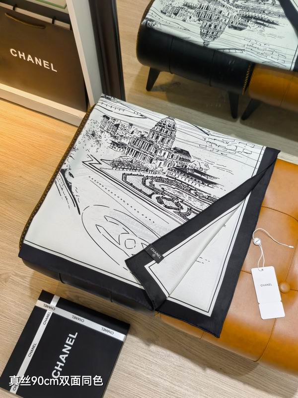 Chanel silk Scarf 90X90cm E41 (8)