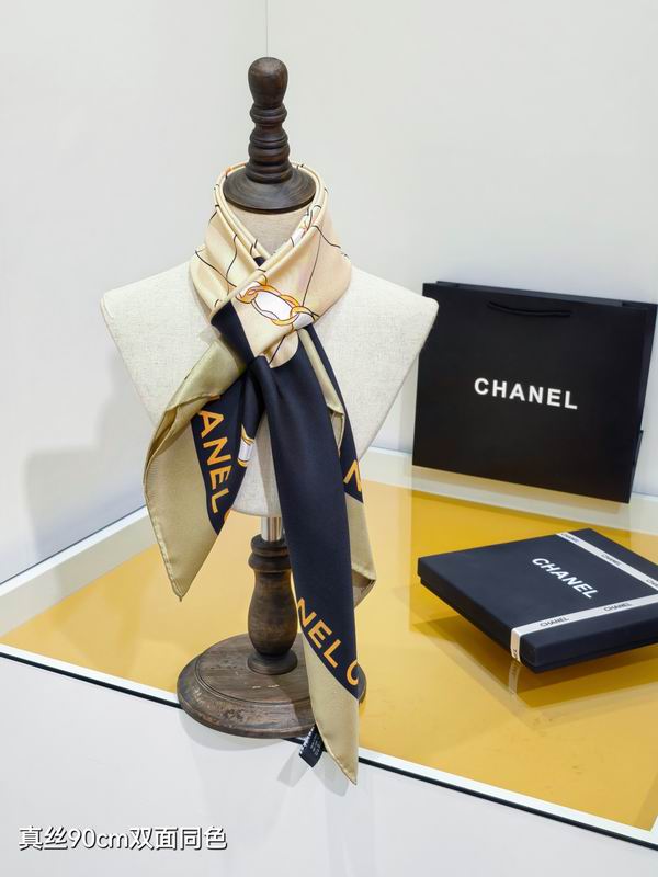 Chanel silk Scarf 90X90cm E42 (1)