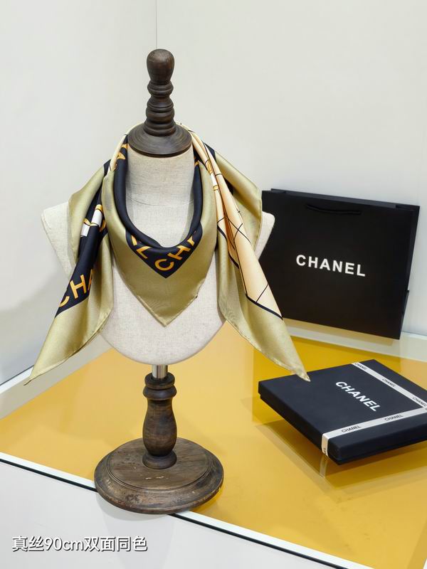 Chanel silk Scarf 90X90cm E42 (2)