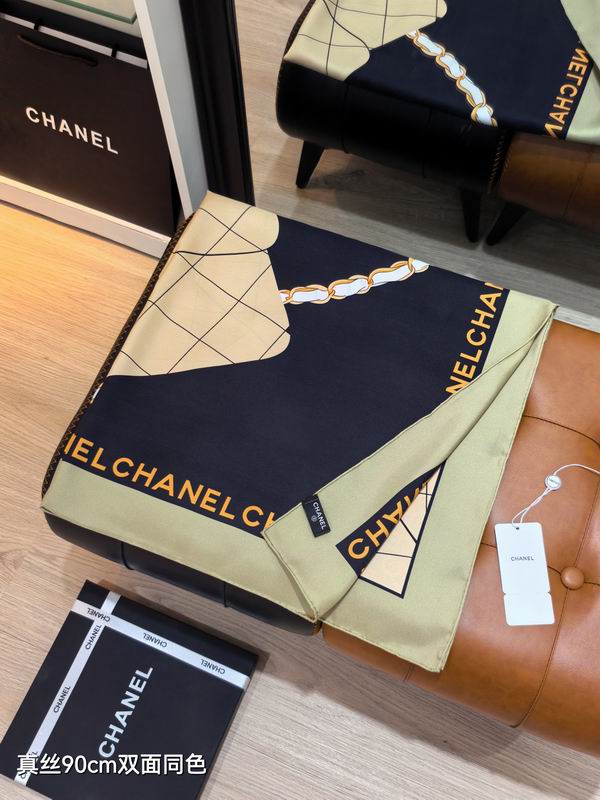 Chanel silk Scarf 90X90cm E42 (8)