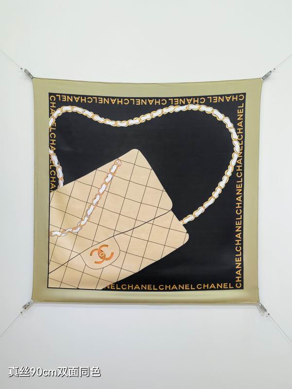 Chanel silk Scarf 90X90cm E42 (9)
