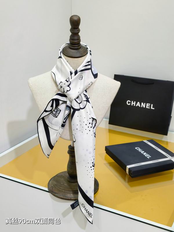 Chanel silk scarf 90X90cm E14 (8)