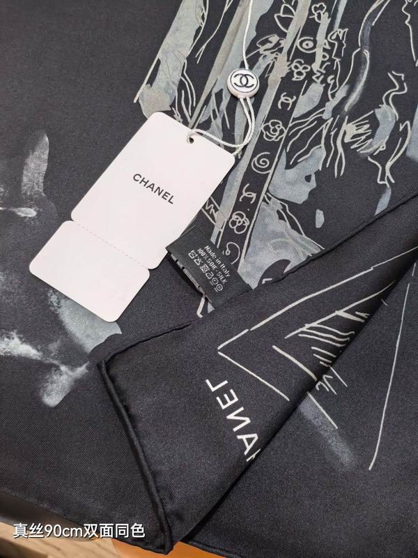 Chanel silk scarf 90X90cm E21 (4)
