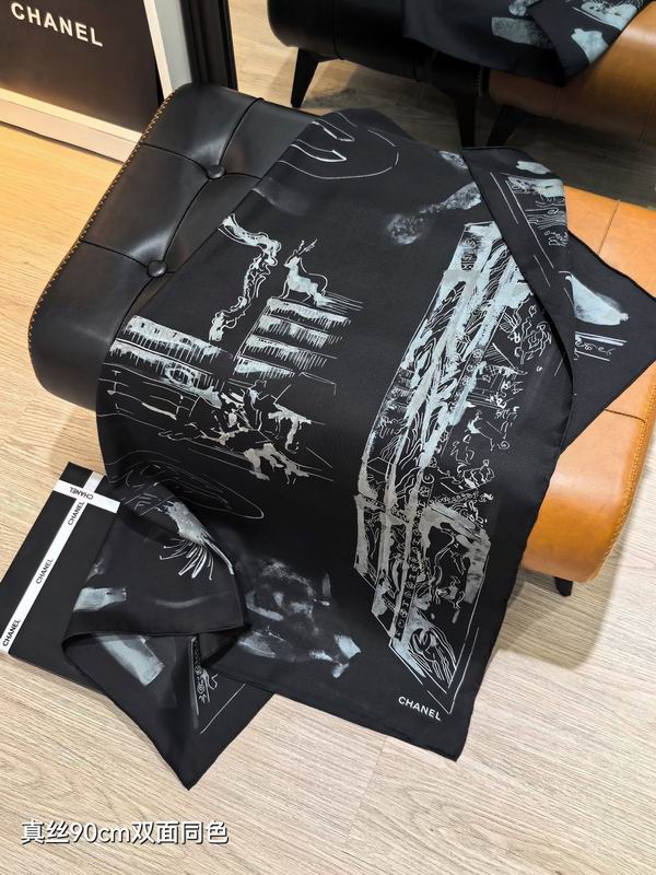 Chanel silk scarf 90X90cm E21 (7)