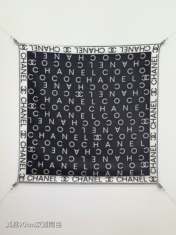 Chanel silk scarf 90X90cm E22 (8)