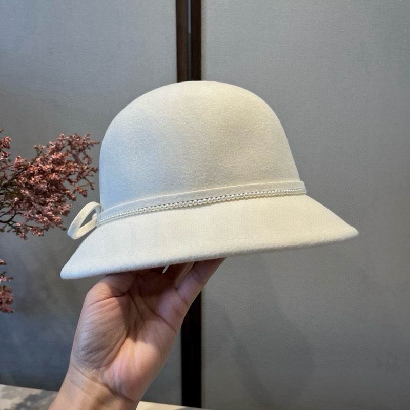Chanel top hat (1017)