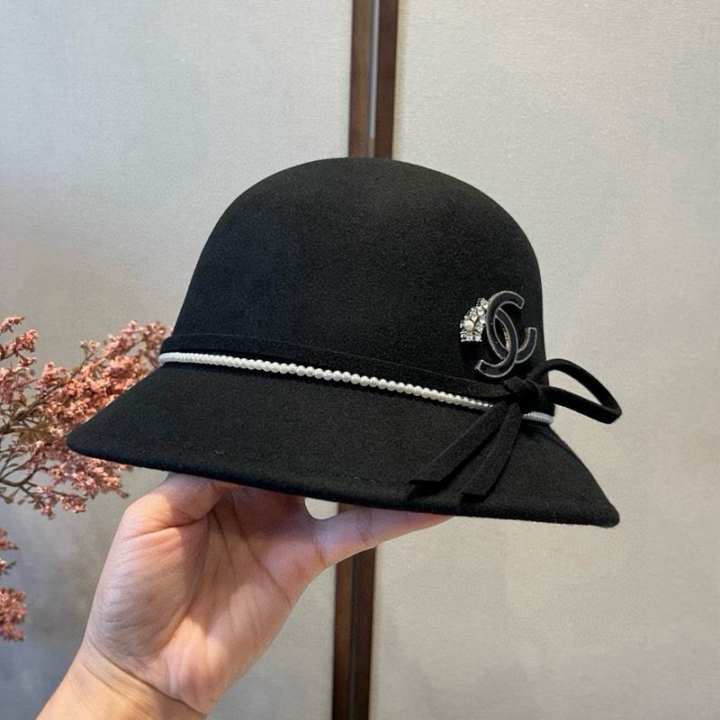 Chanel top hat (1028)