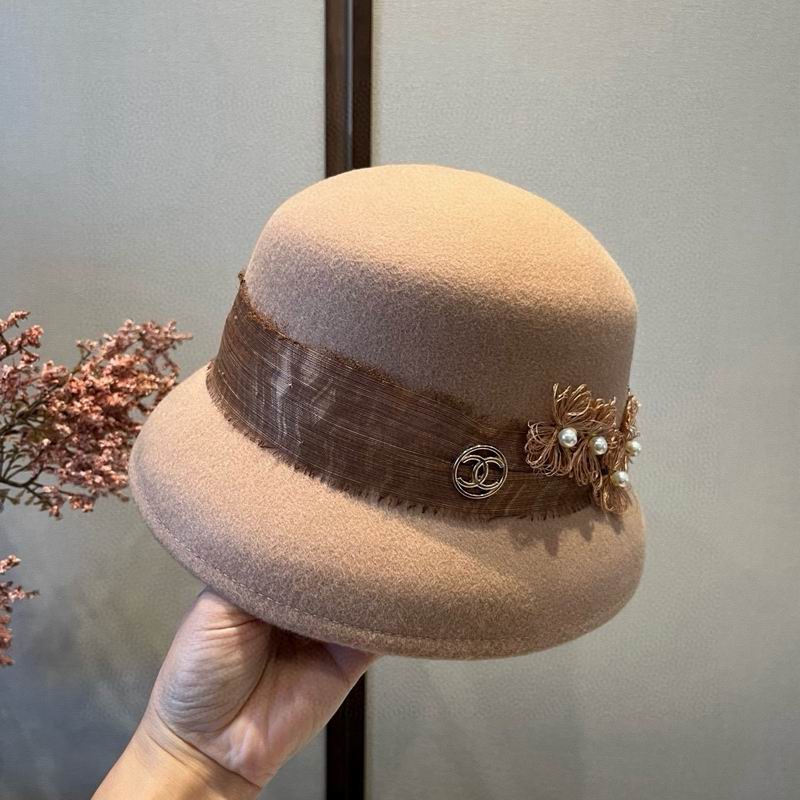 Chanel top hat (1051)