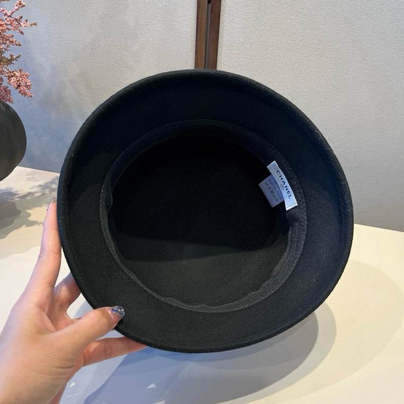 Chanel top hat (1057)