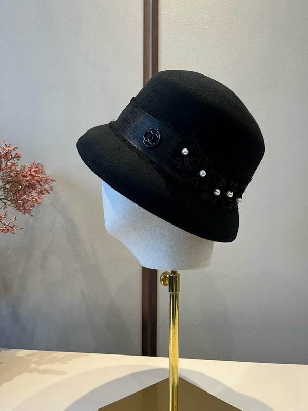 Chanel top hat (1065)