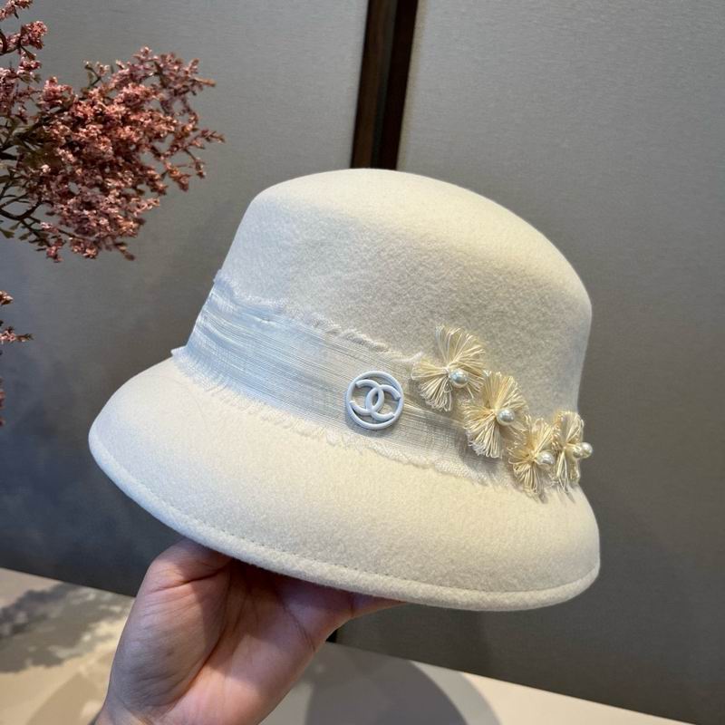 Chanel top hat (1067)
