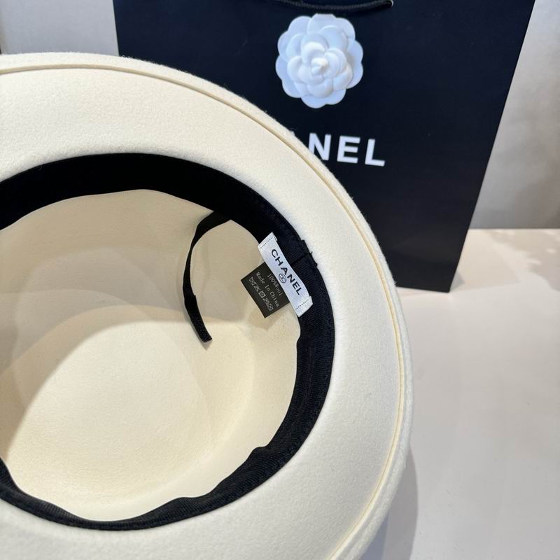 Chanel top hat (1113)