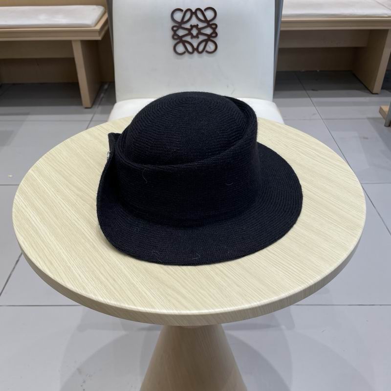 Chanel top hat (1320)