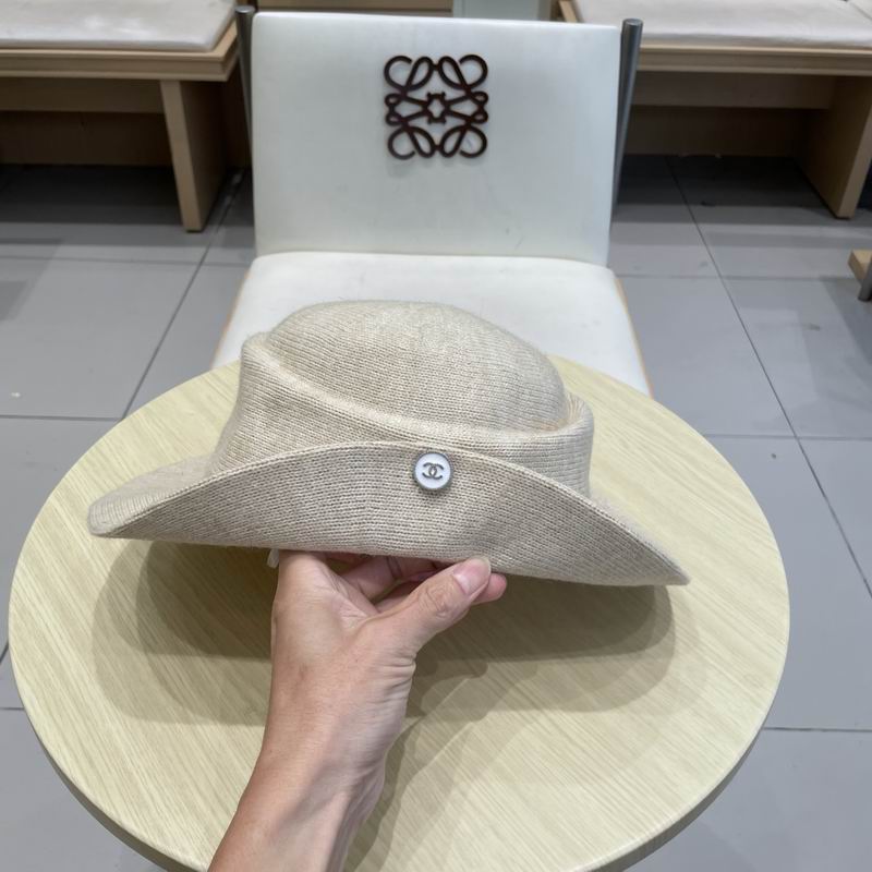 Chanel top hat (1324)