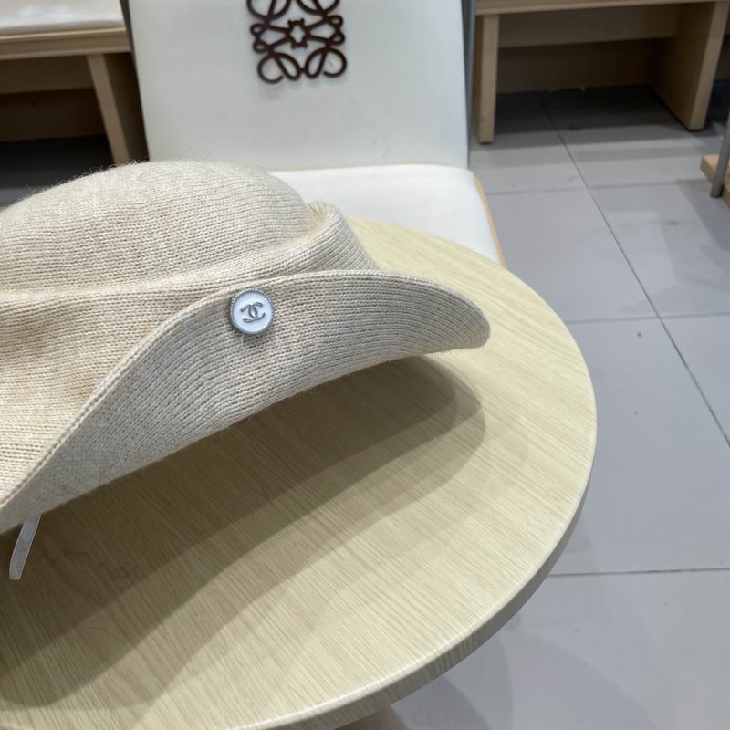 Chanel top hat (1327)