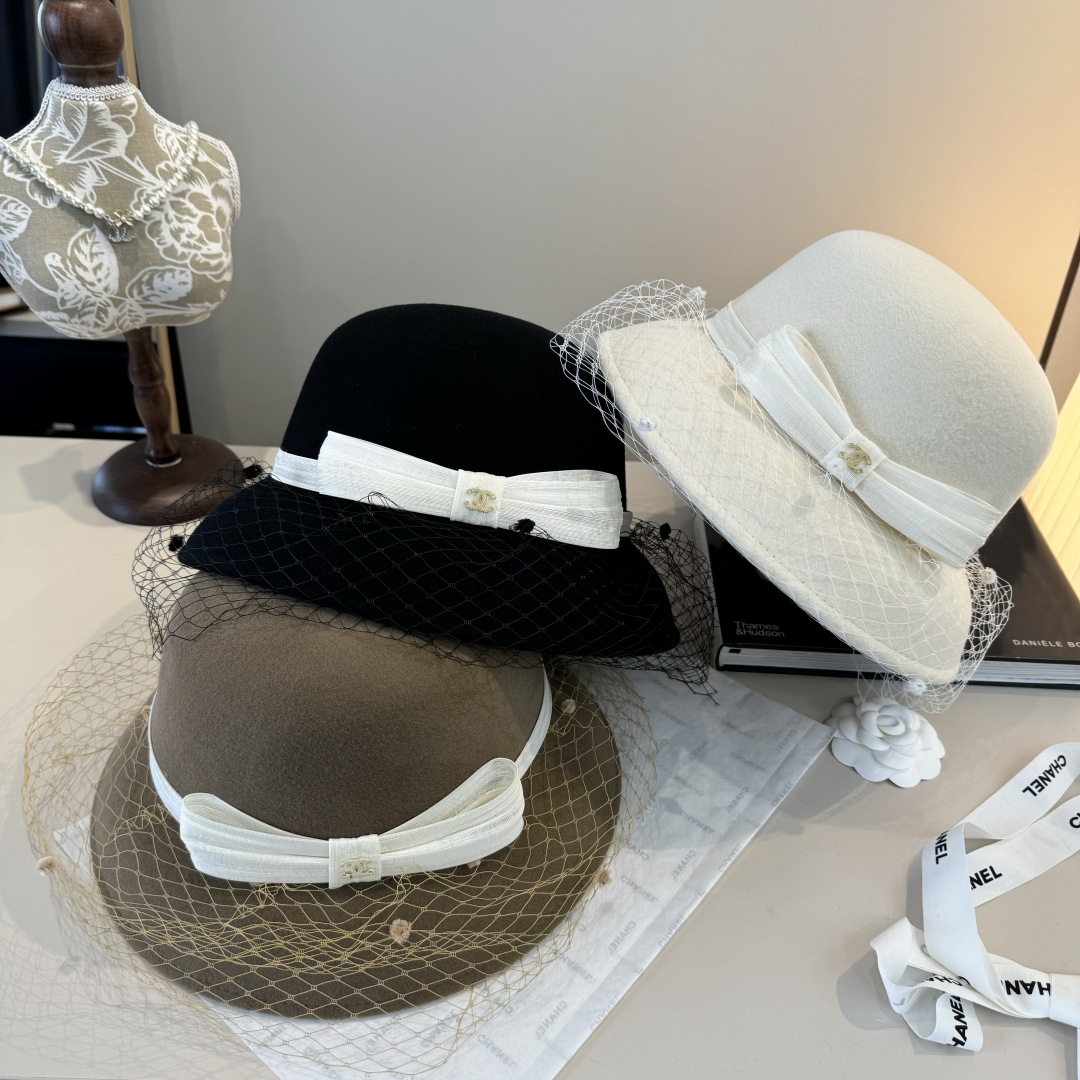 Chanel top hat (144)