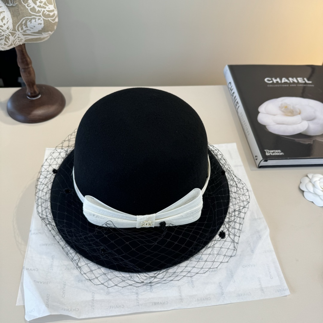 Chanel top hat (151)