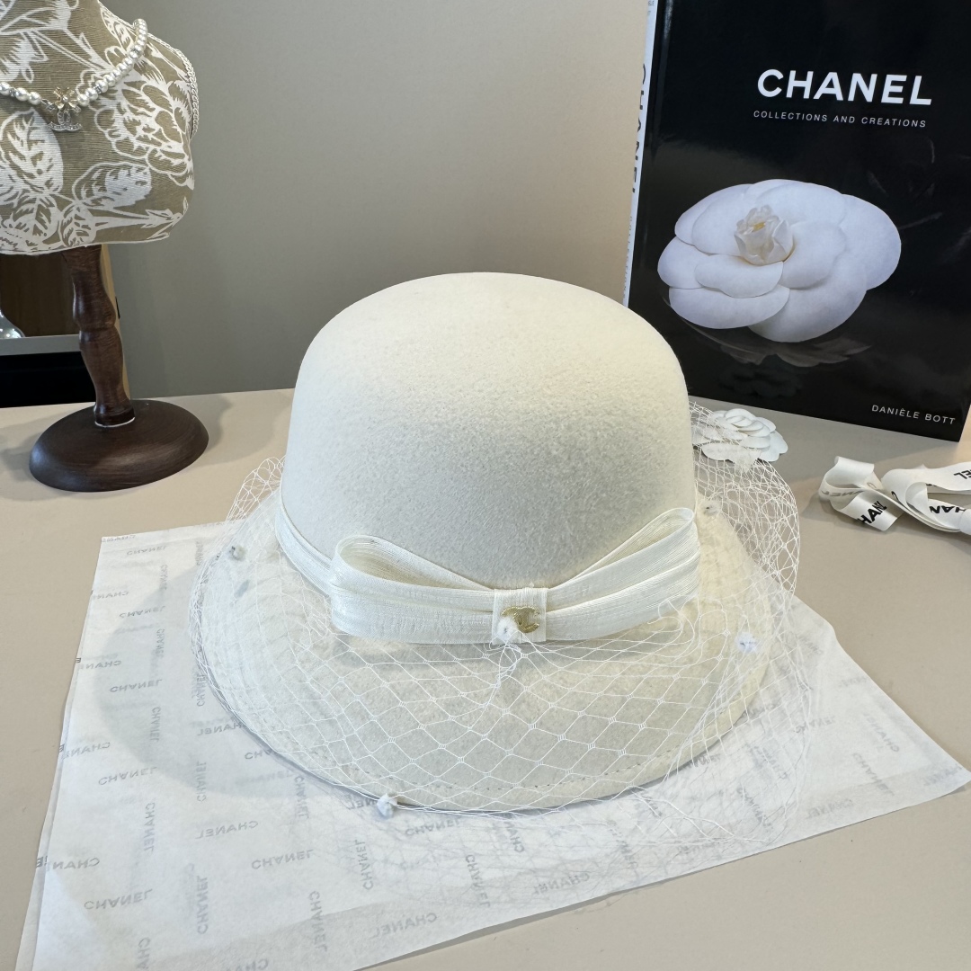 Chanel top hat (159)