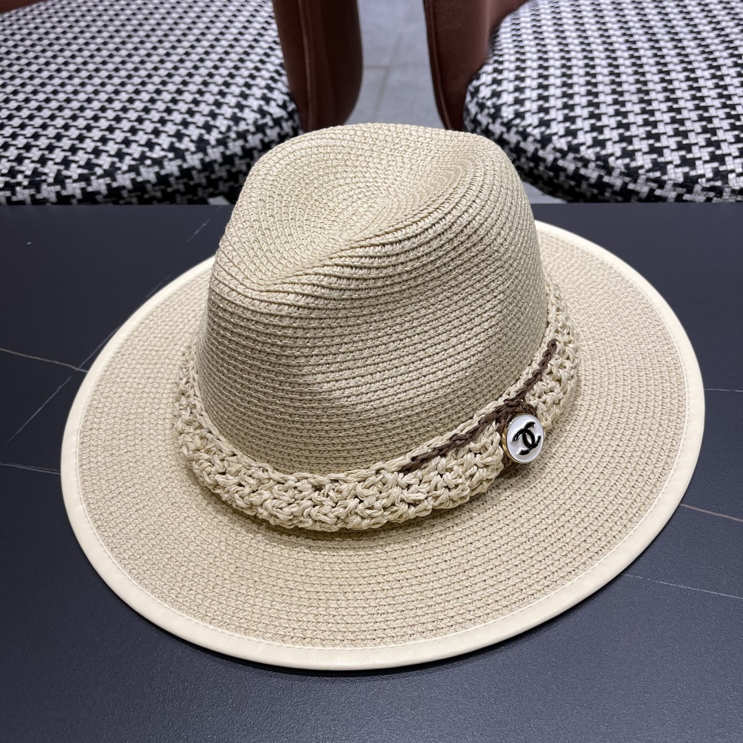 Chanel top hat (203)