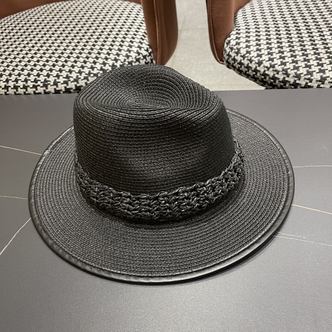 Chanel top hat (213)