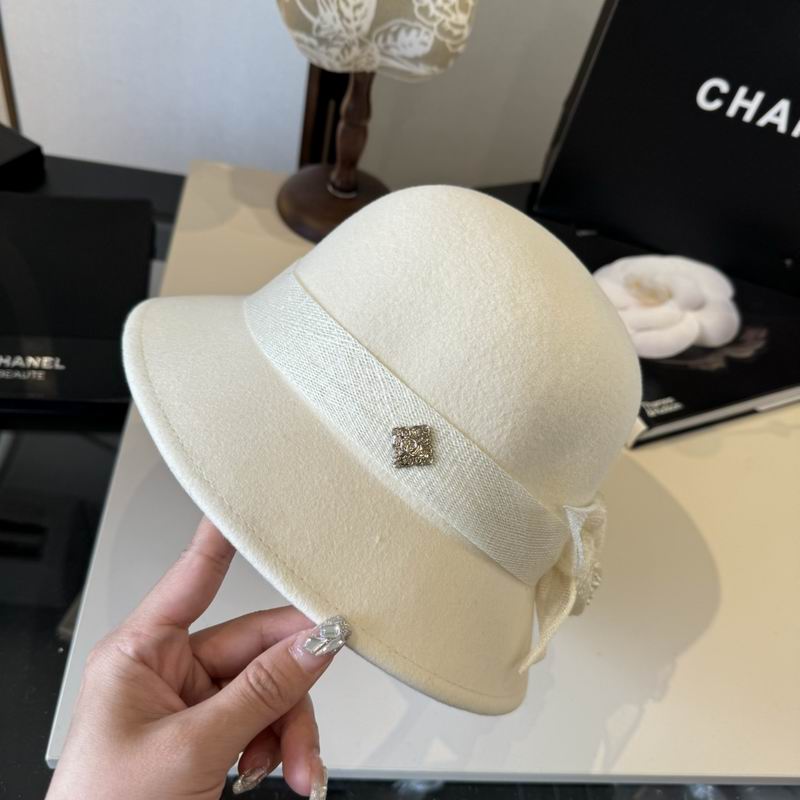 Chanel top hat (380)