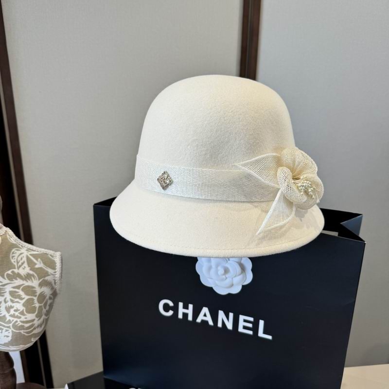 Chanel top hat (385)