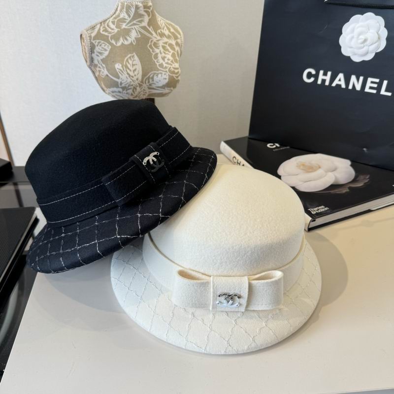 Chanel top hat (412)
