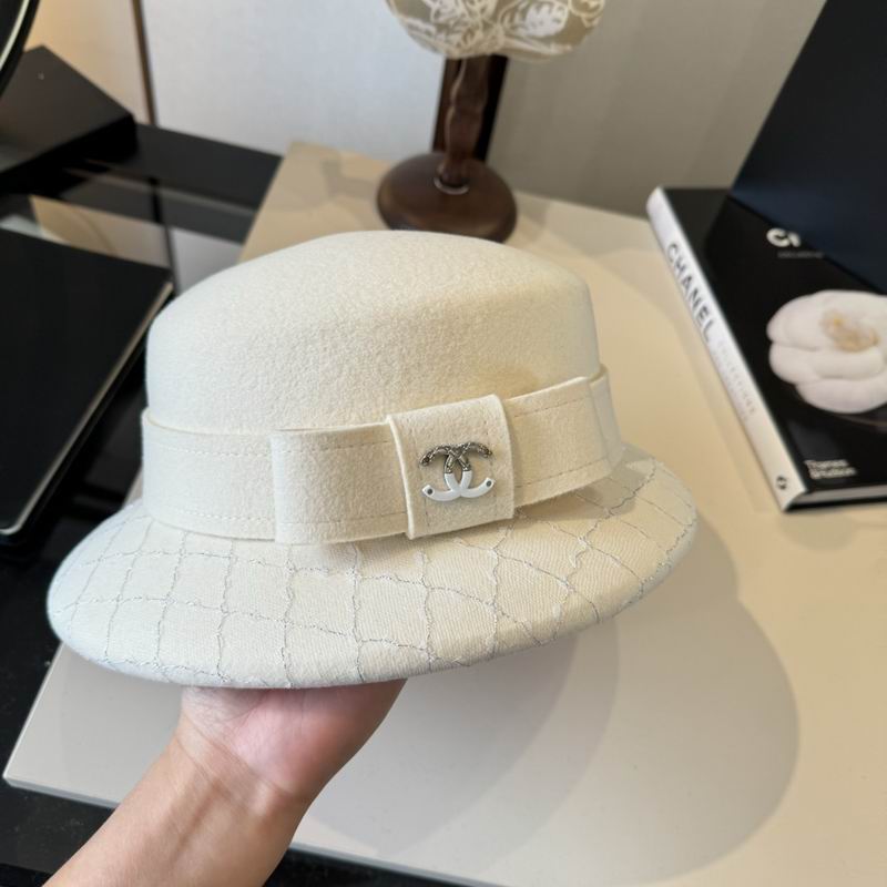 Chanel top hat (420)