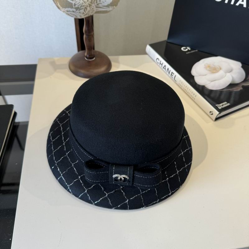 Chanel top hat (427)