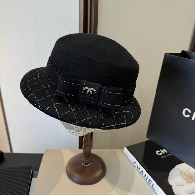 Chanel top hat (429)