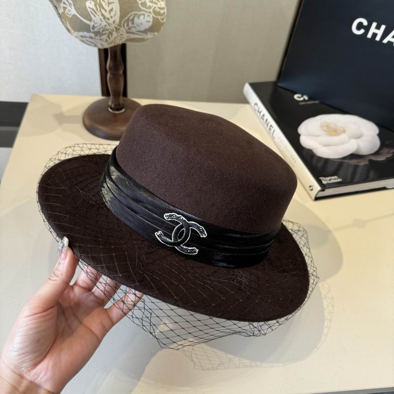 Chanel top hat (535)
