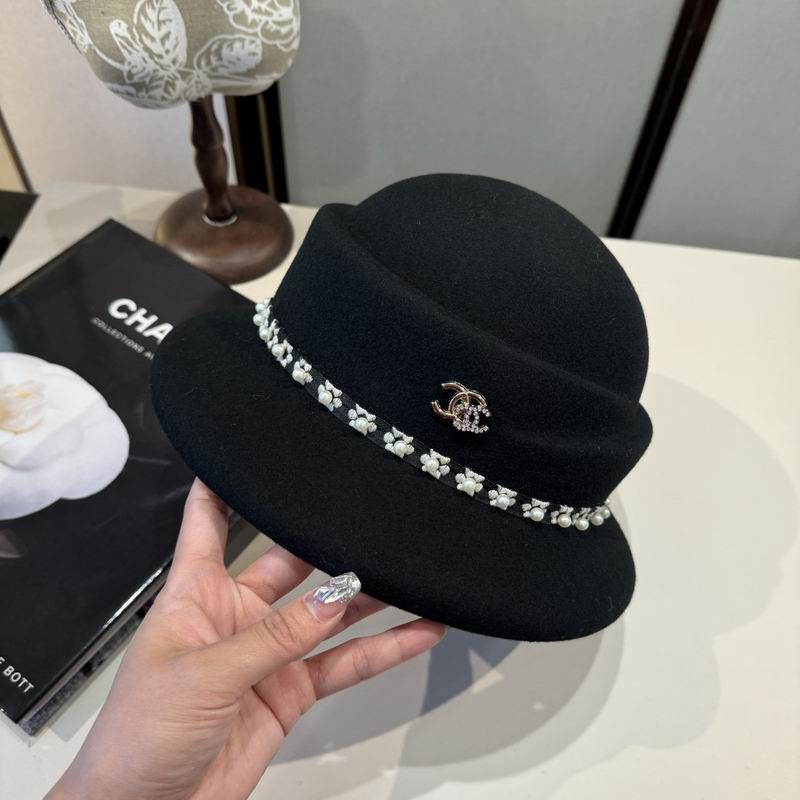 Chanel top hat (578)