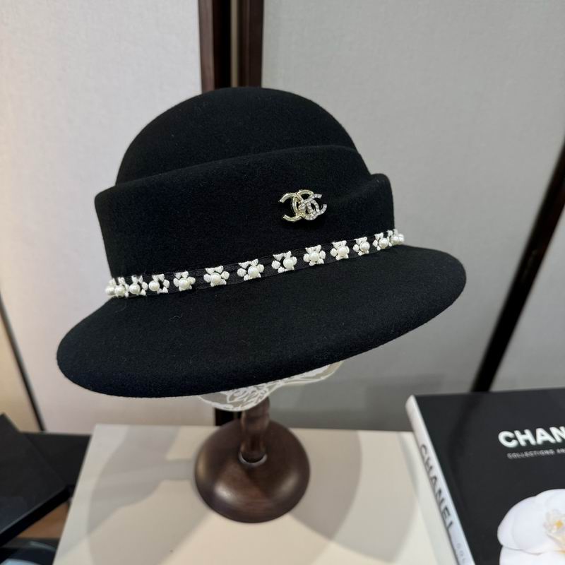 Chanel top hat (580)