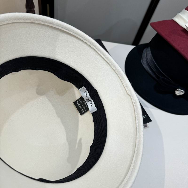 Chanel top hat (610)